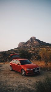 Preview wallpaper audi q5, red, mountains