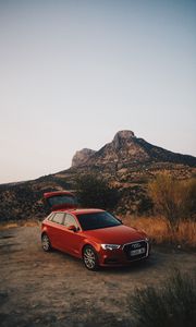Preview wallpaper audi q5, red, mountains