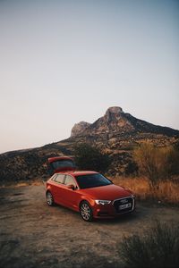 Preview wallpaper audi q5, red, mountains