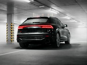 Preview wallpaper audi q8, audi, car, suv, black, rear view