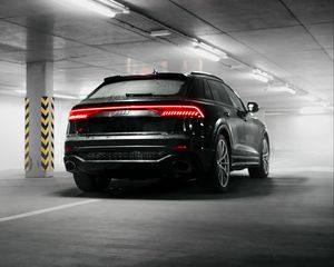 Preview wallpaper audi q8, audi, car, suv, black, rear view