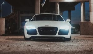 Preview wallpaper audi r8, audi, car, white, front view, light