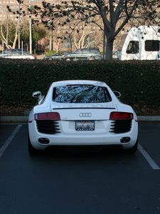 Preview wallpaper audi r8, audi, car, white, back view