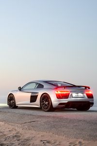 Preview wallpaper audi, r8, rear view, road