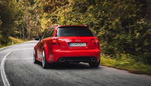 Preview wallpaper audi rs4 audi, car, rear view, traffic, road