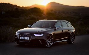 Preview wallpaper audi, rs4, side view, black, sunset