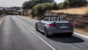 Preview wallpaper audi, rs, convertible, motion