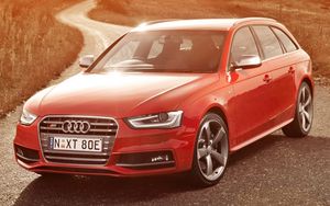 Preview wallpaper audi, s4, avant, red, side view