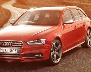 Preview wallpaper audi, s4, avant, red, side view