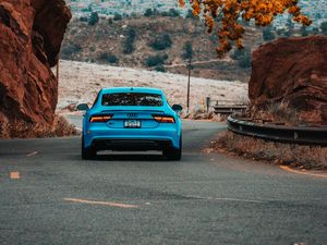 Preview wallpaper audi s7, audi, car, blue, road