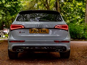 Preview wallpaper audi sq5, audi, car, white, back view