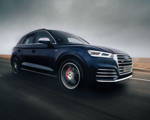 Preview wallpaper audi sq5, audi, road, movement, speed