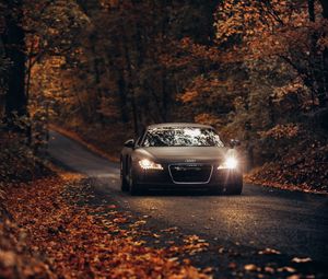 Preview wallpaper audi tt, audi, road, autumn, movement, asphalt