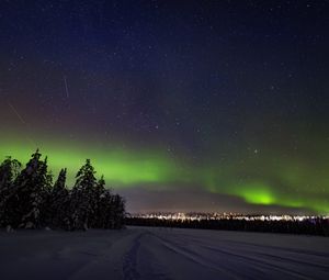Preview wallpaper aurora borealis, snow, forest, stars, dark