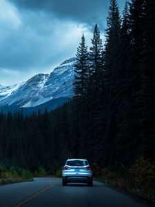 Preview wallpaper auto, road, mountains, traffic