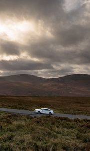 Preview wallpaper auto, road, traffic, mountains, clouds