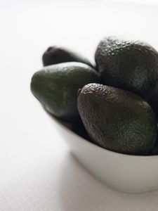 Preview wallpaper avocado, fruit, bowl
