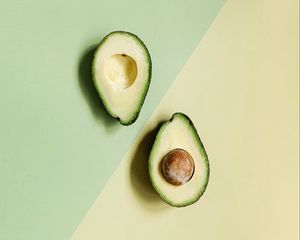 Preview wallpaper avocado, fruit, green, halves, tropical