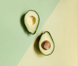 Preview wallpaper avocado, fruit, green, halves, tropical