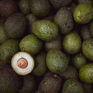 Preview wallpaper avocado, fruit, green