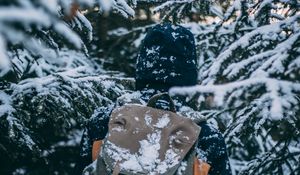 Preview wallpaper backpack, snow, winter, tourist, tourism, travel