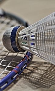 Preview wallpaper badminton, racket, shuttlecock