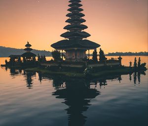 Preview wallpaper bali, temple, tower, water