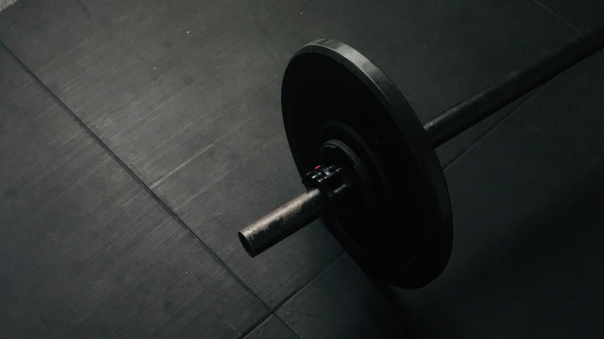 Download wallpaper 1920x1080 ball, barbell, crossfit, bodybuilding, gym  full hd, hdtv, fhd, 1080p hd background
