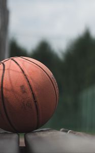 Preview wallpaper ball, basketball, bench, sport, game