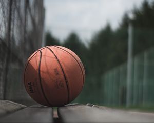 Preview wallpaper ball, basketball, bench, sport, game