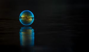 Preview wallpaper ball, bubble, reflection