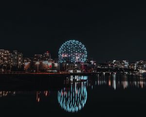 Preview wallpaper ball, construction, night city, lights, reflection
