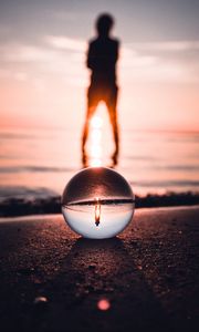 Preview wallpaper ball, glass, reflection, silhouette