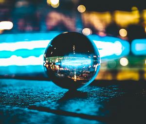 Preview wallpaper ball, glass, reflection, mirror, light, bokeh