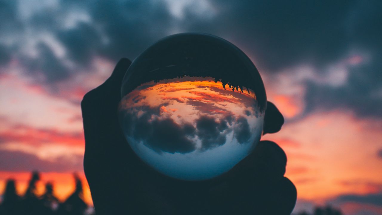 Wallpaper ball, glass, sunset, hand, reflection