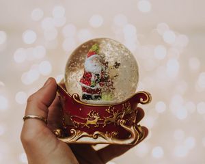 Preview wallpaper ball, glass, toy, santa claus, new year