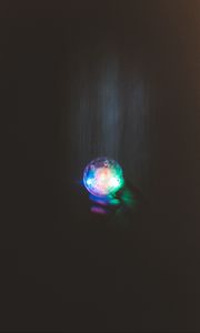 Preview wallpaper ball, glow, hand, dark