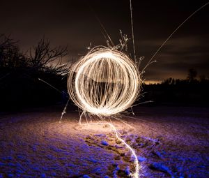 Preview wallpaper ball, light, lines, long exposure, dark