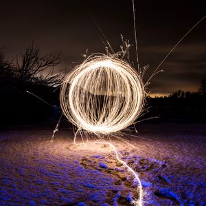 Preview wallpaper ball, light, lines, long exposure, dark