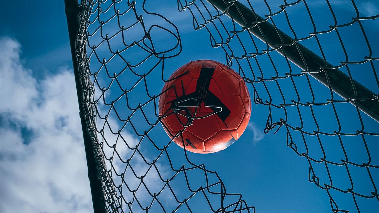 Wallpaper ball, mesh, gate, football, sport