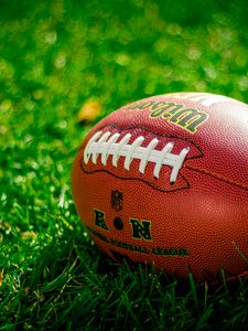 Preview wallpaper ball, rugby, american football, football, lawn