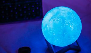 Preview wallpaper ball, sphere, light, glow, lamp