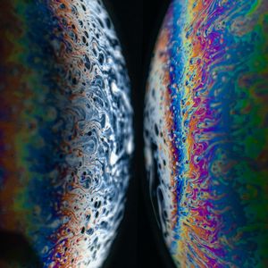 Preview wallpaper ball, stains, liquid, paint, reflection