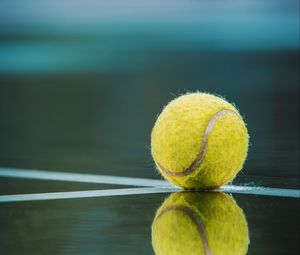 Preview wallpaper ball, tennis, court, reflection, lines, marking