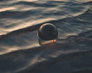 Preview wallpaper ball, water, waves, wet, sphere