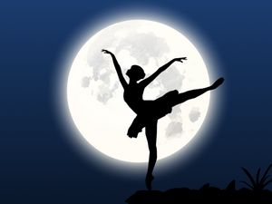 Preview wallpaper ballerina, silhouette, moon, dance