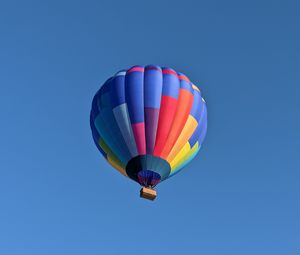 Preview wallpaper balloon, colorful, sky, flight