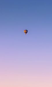 Preview wallpaper balloon, flight, sky, gradient