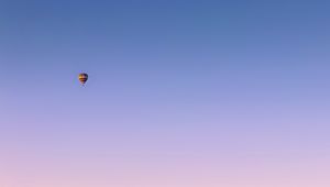 Preview wallpaper balloon, flight, sky, gradient