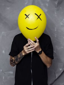 Preview wallpaper balloon, hands, smiley, tattoo